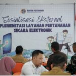 BPN Kapuas Hulu saat mensosialisasikan layanan pertanahan secara elktronik kepada Pemkab Kapuas Hulu