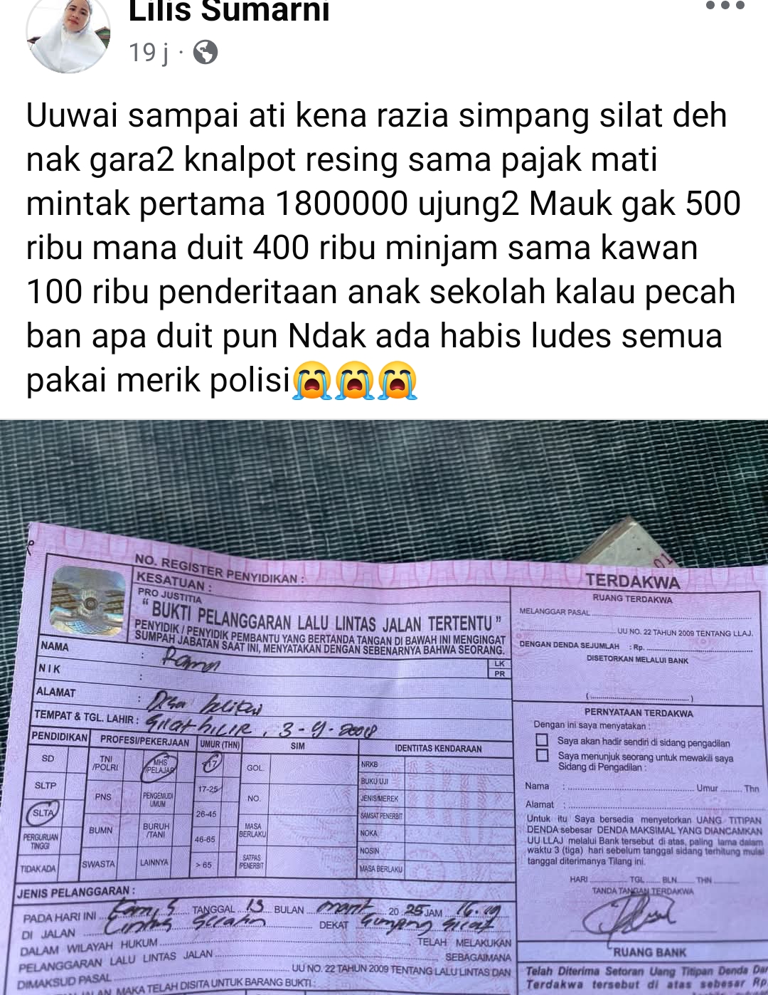 Keluhan masyarakat terhadap kinerja polisi saat melakukan tugasnya di Simpang Silat Hilir