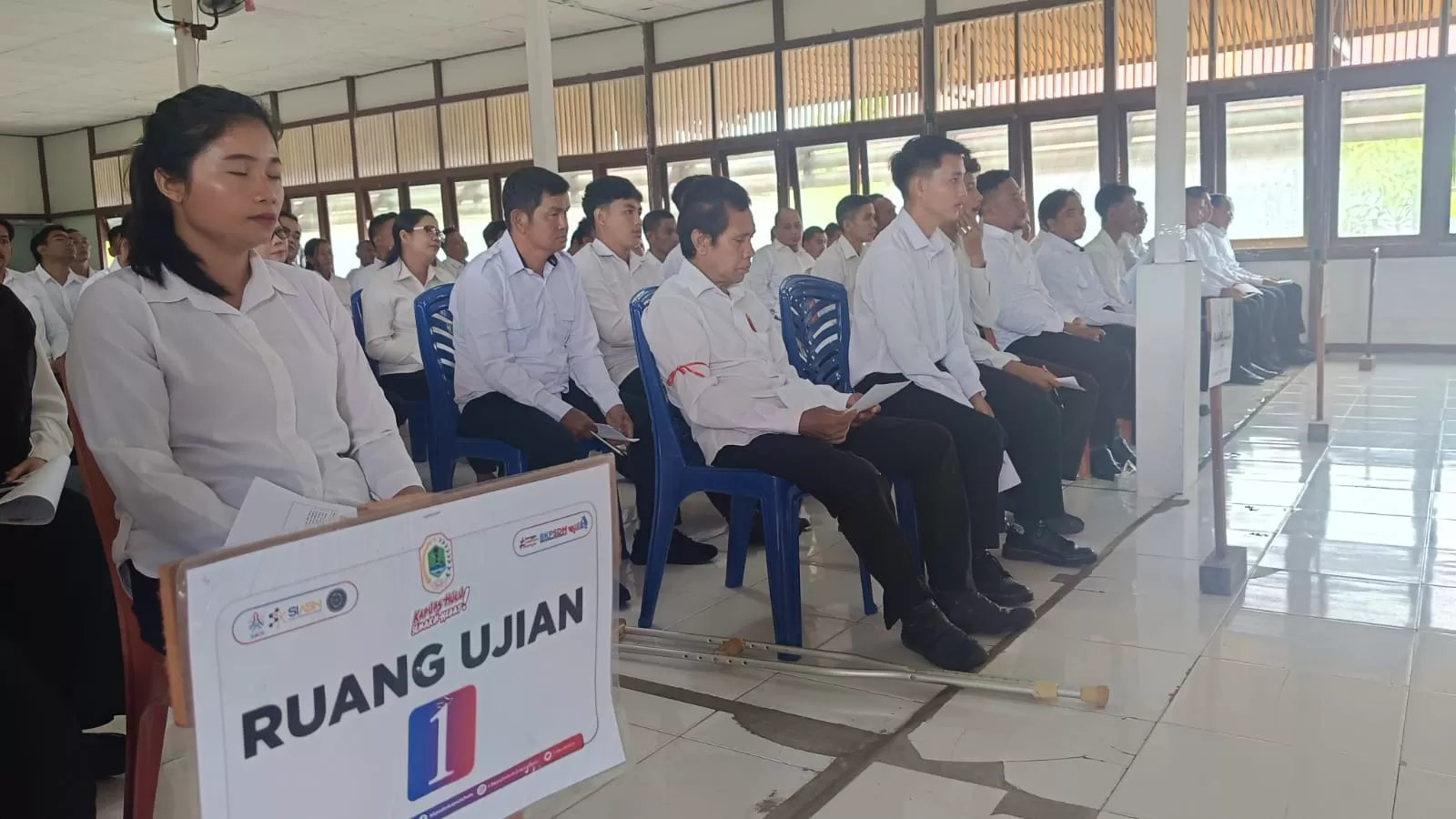 Calon PPPK Kabupaten Kapuas Hulu saat mengikuti tes pada tahap kedua