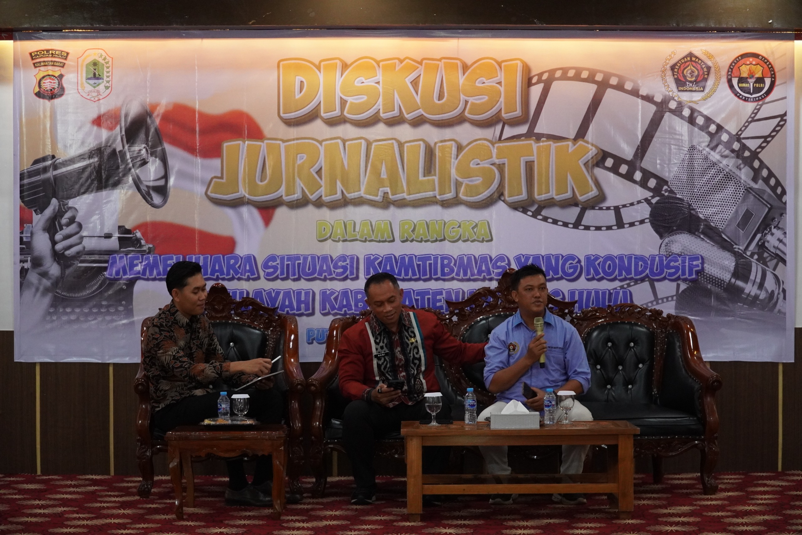 Diskusi Jurnalistik dalam mewujudkan Kamtibmas aman yang digelar Polres Kapuas Hulu