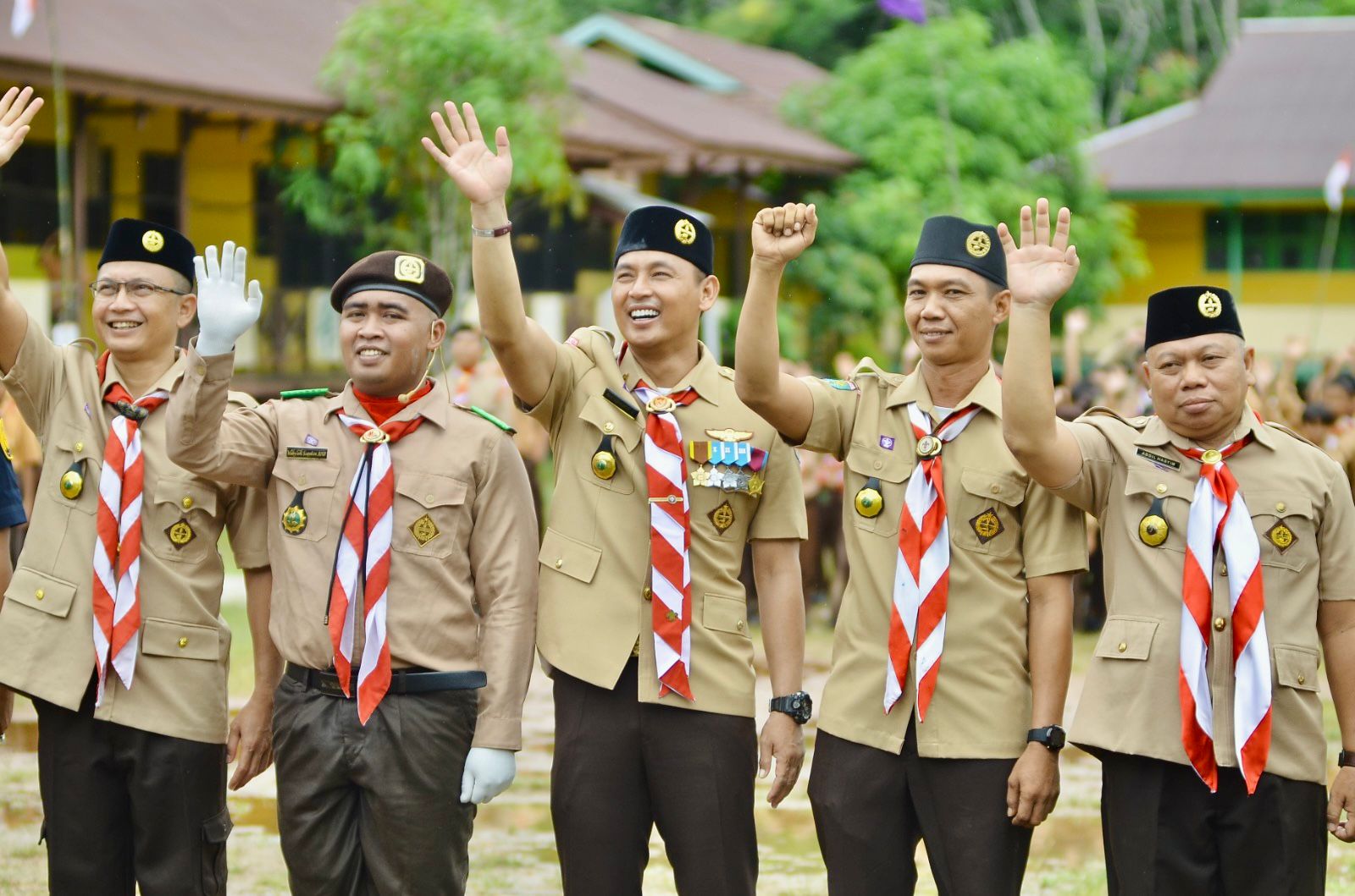 Peringatan hari jadi Pramuka ke 64 yang dilaksanakan Kwarcab Pramuka Kapuas Hulu di SMAN 1 Bunut Hulu 